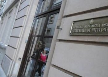 Exclusivo-SIDE: Errores internos y desprolijidades exponen una nueva crisis en la Secretaría de Inteligencia