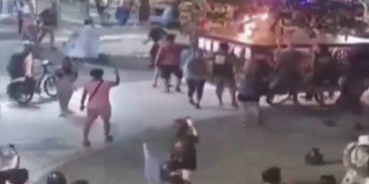 Antimineros provocaron un incendio en la Peatonal: Suarez y Rus van a la Justicia