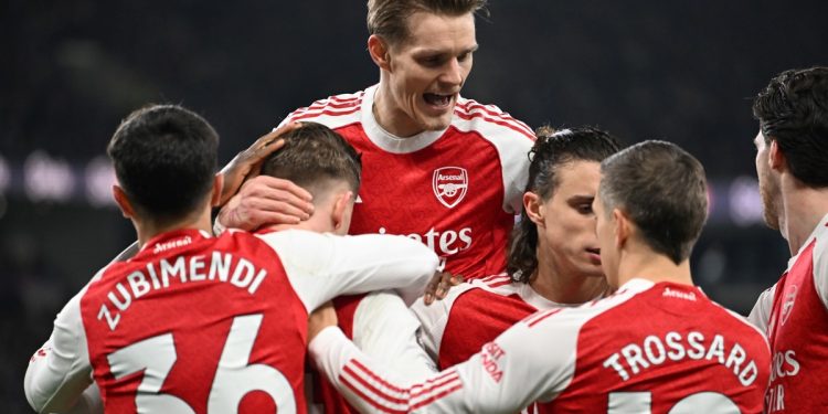 Arsenal vs. Liverpool, por la Premier League: hora y cómo verlo por TV