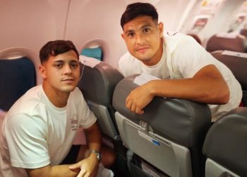 Con miles haciendo vigilia de medianoche, River llegó a San Martín de los Andes