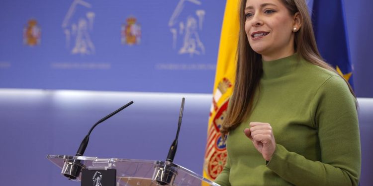 El PP acelera la ofensiva política y busca forzar la comparecencia de Sánchez por la tragedia ferroviaria de Adamuz