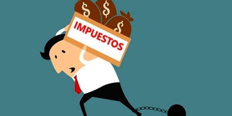 Pymes atrapadas en un laberinto impositivo: siguen afrontando 37 tributos y 67 obligaciones pese al fin del impuesto PAIS