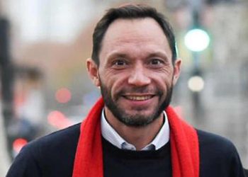 Ferraro denunció que el DNU que modifica la Ley de Inteligencia es inconstitucional y pidió su suspensión judicial