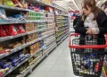 Inflación de febrero en zona de 3% pone en aprietos la meta de Milei y obliga a recalibrar expectativas