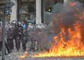 Terrorismo urbano en el Congreso: bombas molotov y ataques a la policía agravan la protesta por la reforma laboral