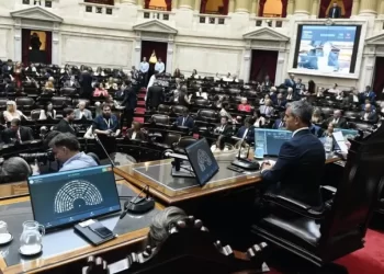 Tras dos triunfos legislativos, Milei acelera glaciares, prepara una nueva ley universitaria y empieza a diseñar la reforma electoral rumbo a 2027