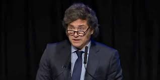 Cruzada de Milei contra tasas locales: habilitan un portal para reportar tributos municipales y escala la pelea con intendentes