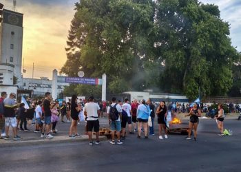 Santa Fe – Protesta policial podría incentivar a fuerzas federales a reclamar