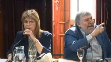 Cruce y acusaciones en el Senado: Patricia Bullrich le respondió a José Mayans antes de la votación de la reforma laboral