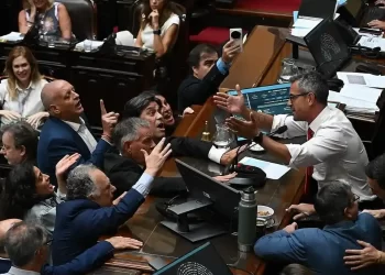 Así votaron: los aliados que blindaron la reforma laboral y las grietas que expuso la sesión
