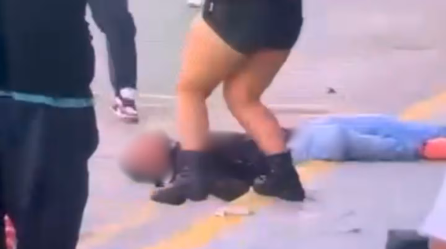 Horror en Mar del Plata: matan a un hombre a golpes a la salida de un boliche bajo la inacción policial