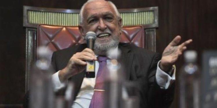 Gil Lavedra y abogados defienden industria del juicio y activan lobby contra la reforma laboral