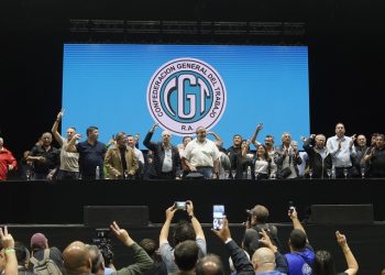 La CGT endurece su postura y evalúa un paro general para coincidir con el debate de la reforma laboral en Diputados