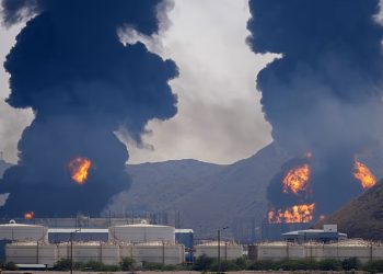 Irán amplía su ofensiva sobre el Golfo, golpea la seguridad energética y vuelve a poner al mundo al borde de una crisis mayor