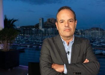 Detuvieron al presidente de la Cámara de Comercio de Alicante por la causa de los bonos comercio y quedó bajo investigación judicial