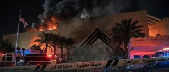 Embajada de Estados Unidos en Riad, atacada por drones y bajo máxima alerta