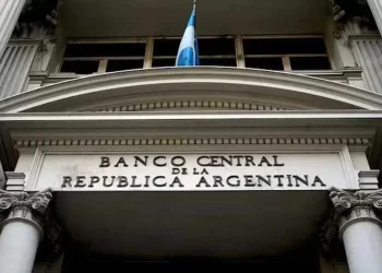 El BCRA afloja los encajes para empujar el crédito y apuesta a reactivar la economía aunque asuma más presión sobre la inflación