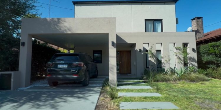 Adorni sumó otro inmueble y la casa de Indio Cuá descubierta por Total News vuelve a comprometer su declaración jurada