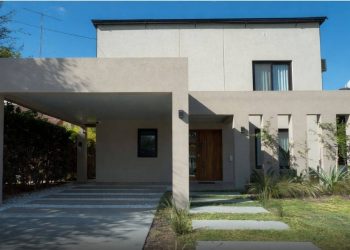 Nadie zafa: Pagano denuncia a Adorni por una casa no declarada, en base a una exclusiva de TNA, mientras su empleada doméstica la denunció por malos tratos.