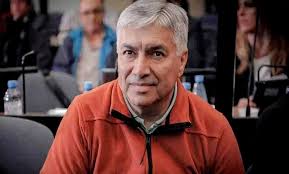 Por la ley de inocencia fiscal sobreseen parcialmente en una causa a Lázaro Báez y se abre una fuerte discusión judicial