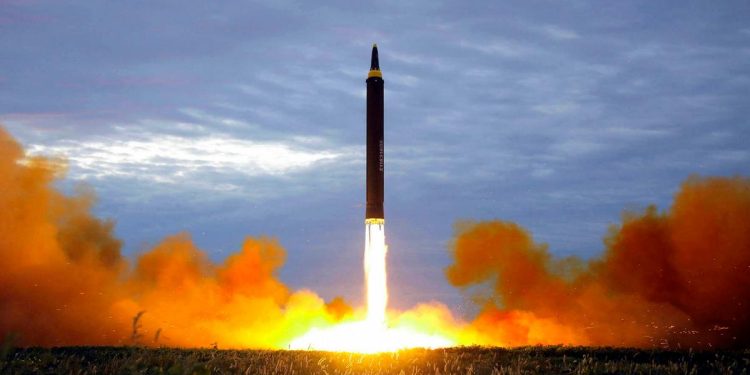 Los arsenales nucleares son reactivados de forma global y entierran la era del desarme