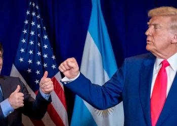 Argentina celebra y se alinea con Estados Unidos e Israel tras la muerte de Ali Khamenei y ponee a la AMIA en el centro del reclamo