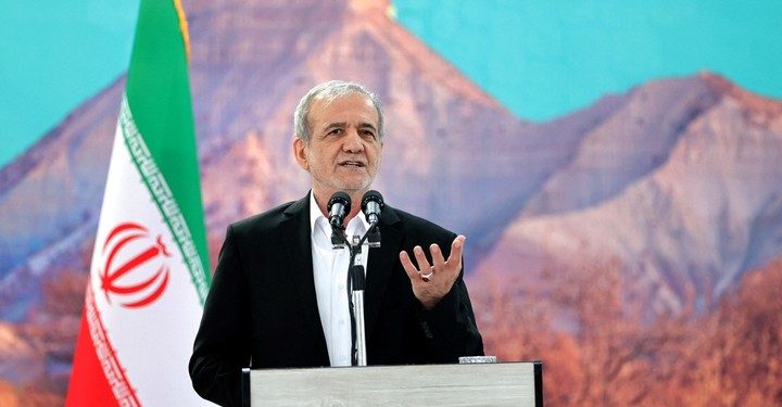 Un triunvirato asume la incierta transición en Irán tras la muerte de Ali Khamenei