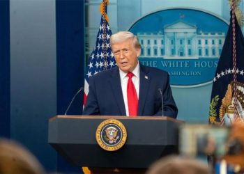 Trump abrió una tregua táctica de cinco días con Irán tras contactos que calificó de productivos