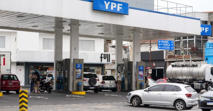 Aumentos de combustibles: La guerra en Medio Oriente ya pega en el bolsillo argentino y amenaza con recalentar otra vez la inflación