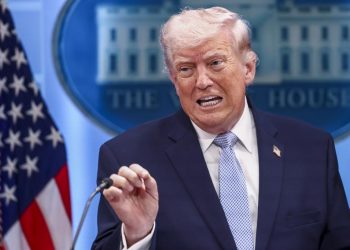 Trump endurece el ultimátum y advierte que ” todo Irán podría ser eliminado en una noche” si no abre Ormuz