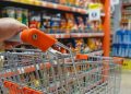 El consumo no arranca: marzo marcó otra caída y golpeó a supermercados y mayoristas