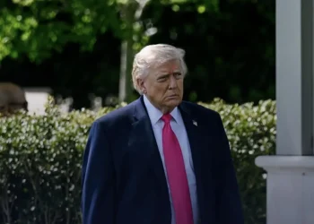Trump extiende la tregua con Irán ante el pedido de Pakistán, pero ratifica el bloqueo naval
