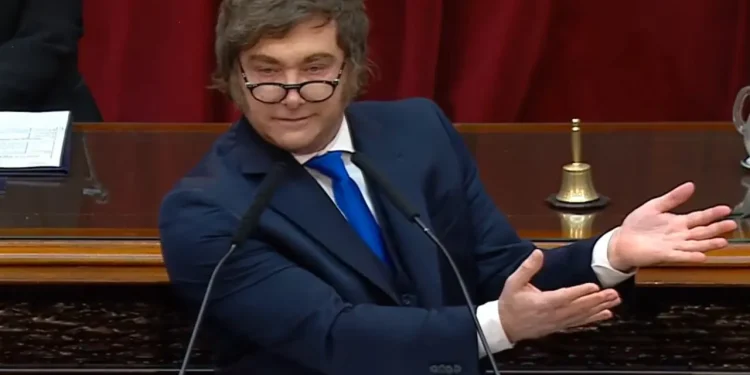 Milei va por todos: Busca identificar a los participantes de la trama rusa en medios argentinos