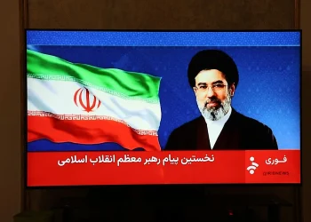 Irán redobla la amenaza en Ormuz con un supuesto mensaje de Jamenei y desafía a Estados Unidos en plena crisis energética global
