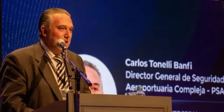 Denuncia explosiva en la PSA: hablan de hostigamiento, tareas ajenas al servicio y cobertura política. El director general y su secretaria, kirchneristas