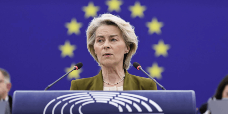 Von der Leyen admite que Europa se equivocó con la energía nuclear y ahora corre para no quedar rezagada