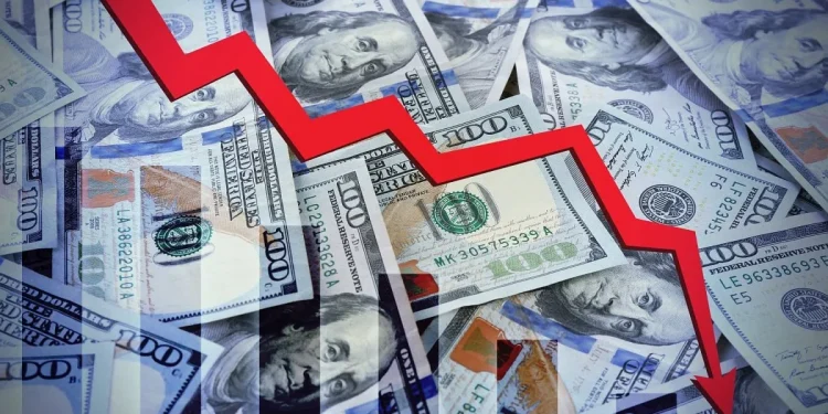 El dólar baja hace seis meses, perfora los $1.400 y el blue queda más barato