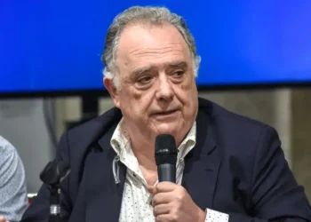 Valdés pide a Milei prudencia con Teheran, pero olvida que su partido es responble del Pacto con Irán