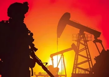 La tregua enfría la guerra de Irán y desploma al petróleo: alivio global y dudas en los surtidores argentinos