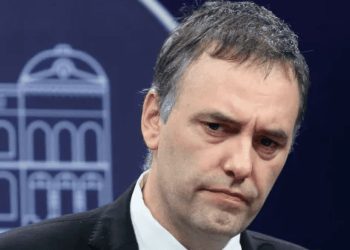 Adorni, el delivery, el sindicato fallido y un entramado que vuelve a golpear al relato libertario