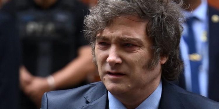 Una encuesta le marca un techo incómodo a Milei rumbo al 2027