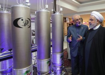 Tras absurda propuesta del régimen, Trump endurece el pulso con Irán y Teherán amenaza con llevar el uranio a nivel de bomba nuclear