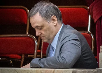Pagano Vs Adorni: Basado en la doctrina Irurzun pidieron la detencion de Jefe de Gabinete de Milei