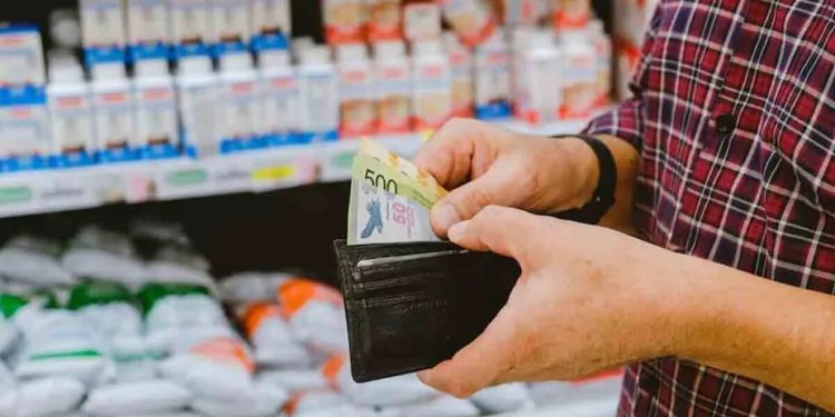 El consumo masivo sigue frío: cayó 3,8% en abril pese a la desaceleración de la inflación
