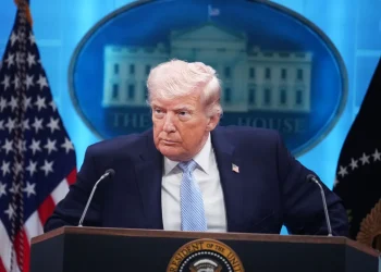 Irán desafía el ultimátum de Trump y ordena no entregar su uranio enriquecido