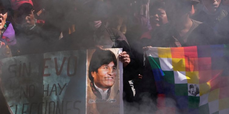 Evo Morales, cocaleros y caos en Bolivia: Estados Unidos advierte un golpe en marcha contra Rodrigo Paz
