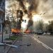 Rusia ataca civiles y ciudades ucranianas y Kiev responde contra la maquinaria petrolera del Kremlin