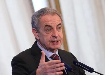 Zapatero queda bajo sospecha en el caso Plus Ultra y golpea de lleno al corazón del PSOE