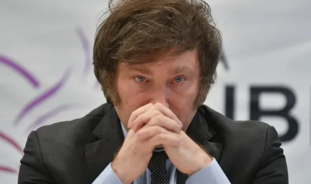 Milei entre la furia de Olivos, la interna libertaria y el malestar empresario por el rumbo económico
