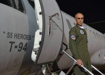 La Fuerza Aérea compró un avión por más de US$4 millones y crecen las sospechas por sobreprecio, licitación direccionada y mal estado de la nave